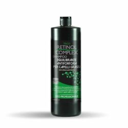 AUSGLEICHENDES ANTI-SCHUPPEN-SHAMPOO MIT ZINKPYRITHION – TRICO-RETINOL-KOMPLEX