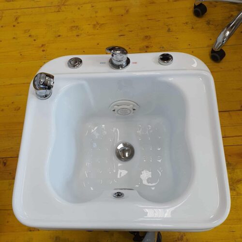 Pedikürebad für Schönheitstherapeuten mit Hydromassage, Farbtherapie, Fußdusche – Bild 7